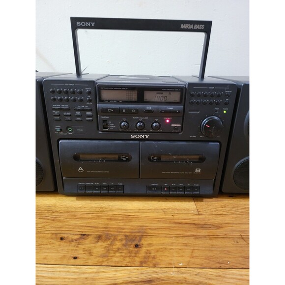Sony CFD-750 Boombox CD Cassette Radio AM/FM Mega Bass Very Rare-For Repair/Part - Picture 2 of 10